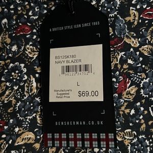 Ben Sherman very unique Mens Large TShirt!